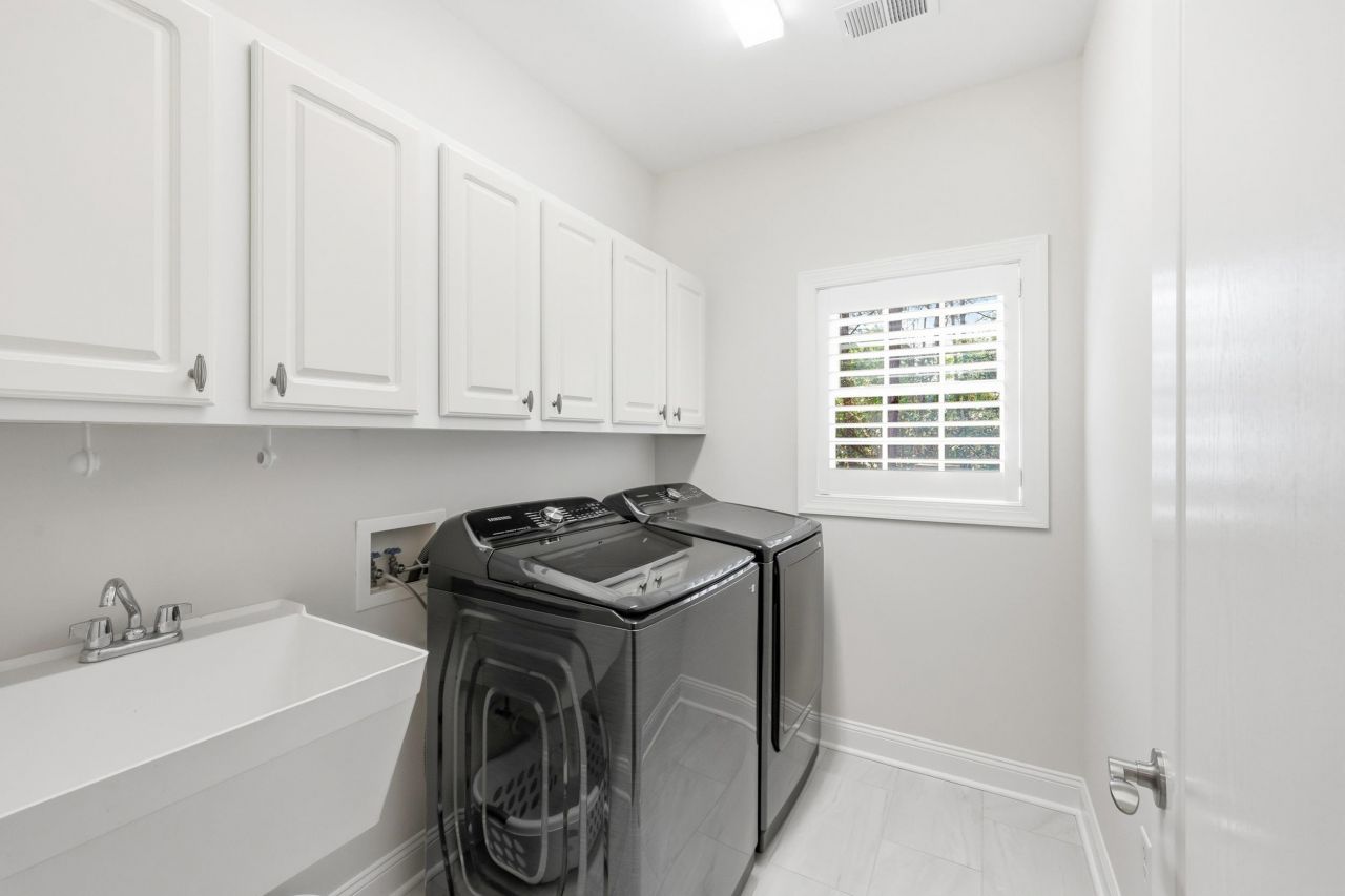45 Highwood Circle Photo 22