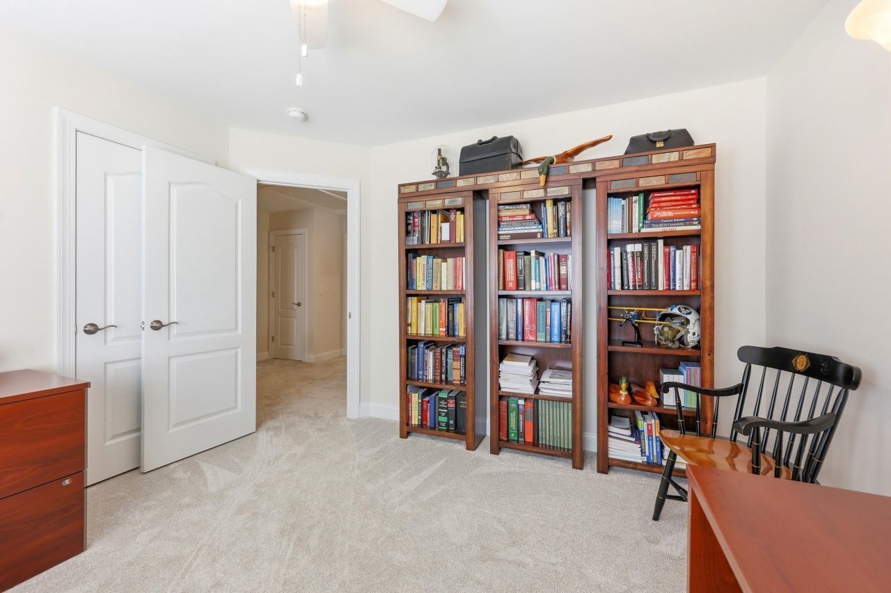 45 Highwood Circle Photo 31