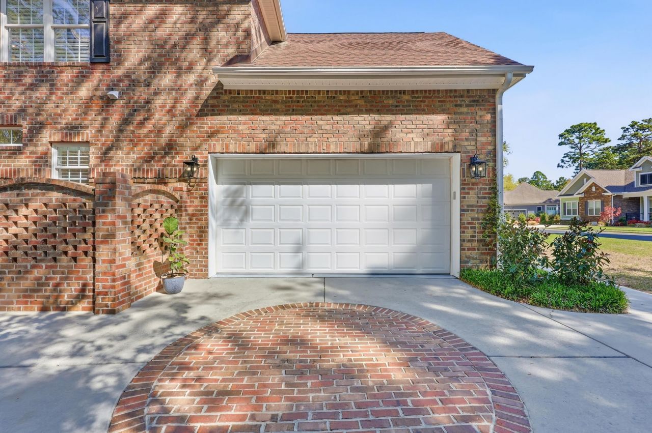 45 Highwood Circle Photo 41