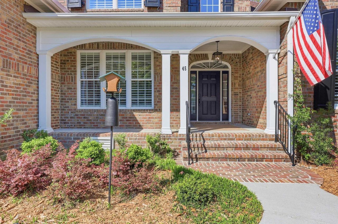 45 Highwood Circle  Photo 5