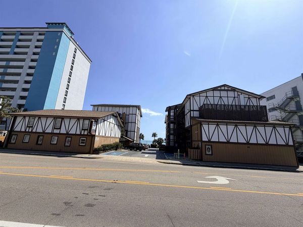 2806 N Ocean Blvd., Myrtle Beach, SC 29577