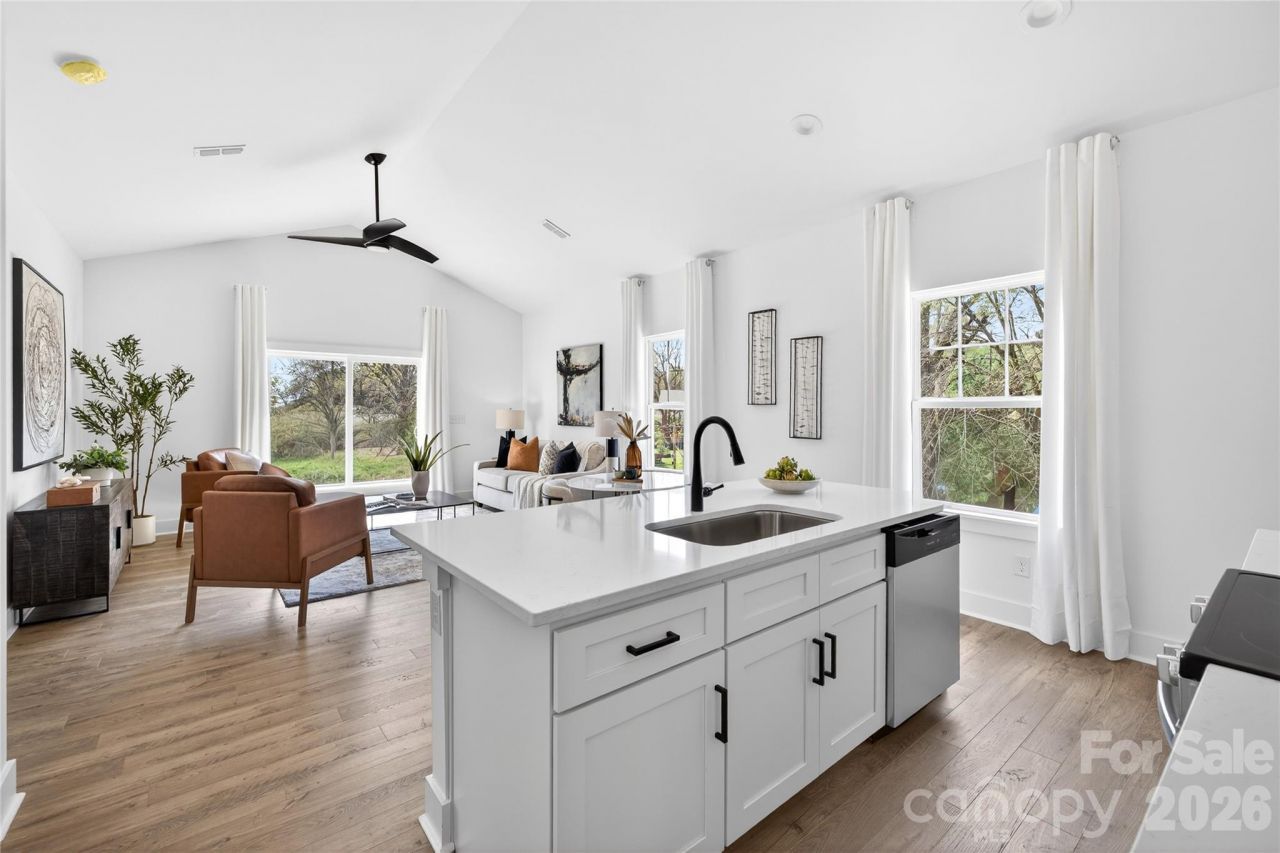 3133 Clermont Avenue , Kannapolis, NC 28081 Main Photo