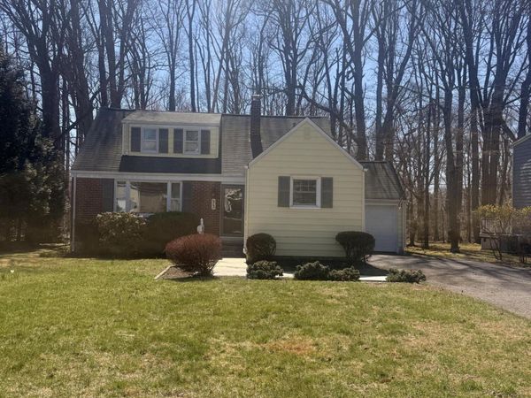 53 Little Silver Parkway, Little Silver, NJ 07739