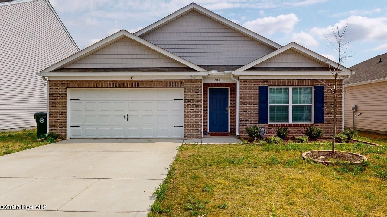 208 Grove Lane, Goldsboro, NC 27534 Main Photo