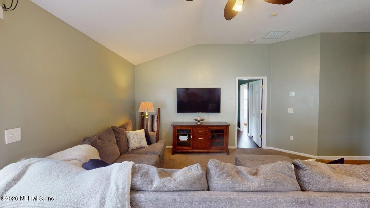 3559 Whisper Creek Boulevard, Middleburg, FL 32068 Photo