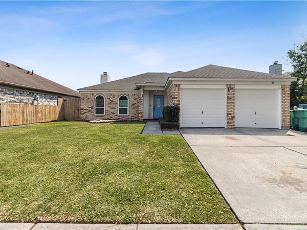 2540 FOLIAGE Drive, Marrero, LA 70072