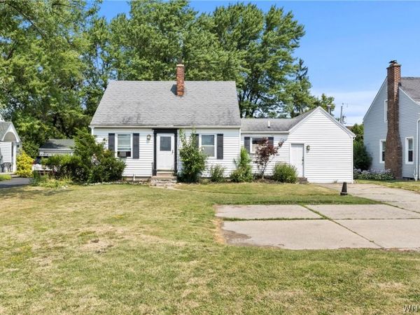 5284 Sheridan Drive, Buffalo, NY 14221