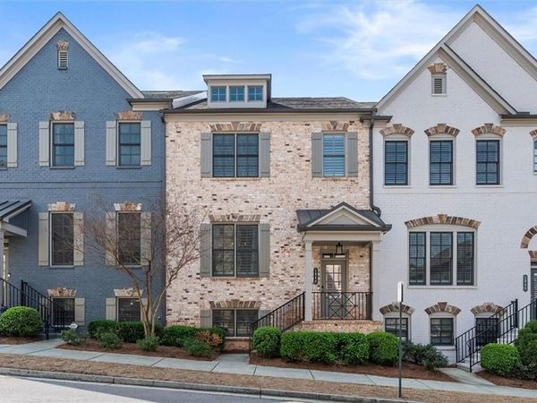 1868 Skyfall Circle, Atlanta, GA 30319