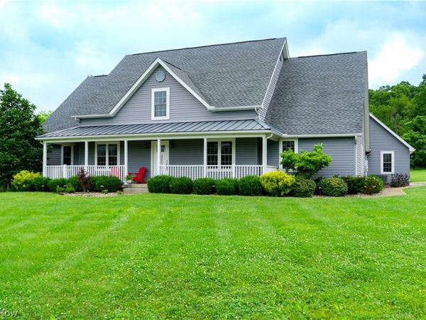 2435 Freedom Lane, Zanesville, OH 43701
