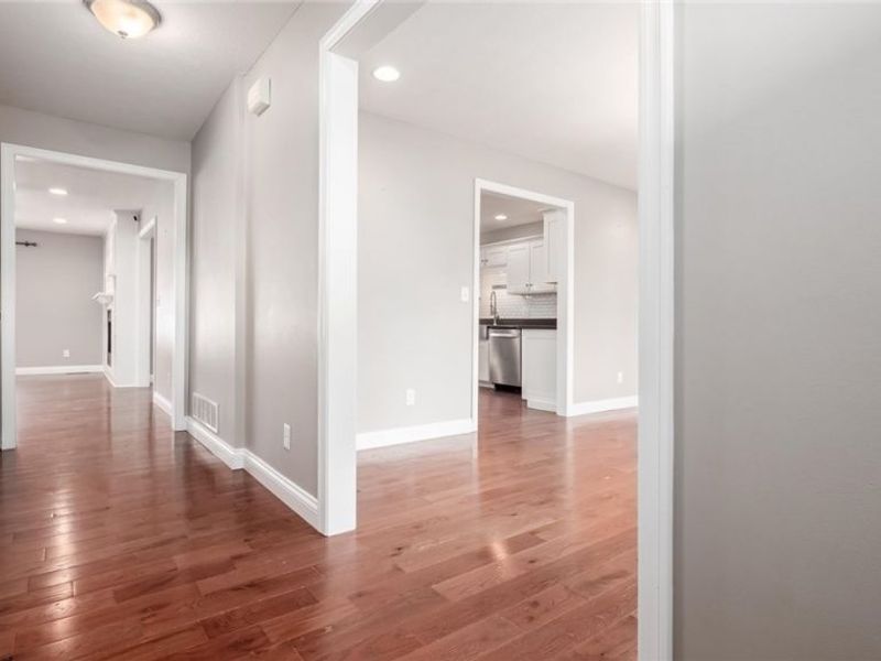 2435 Freedom Lane, Zanesville, OH 43701 Photo 14