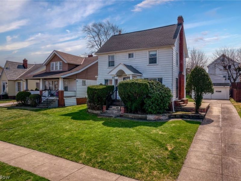 10506 Park Heights Avenue, Garfield Heights, OH 44125 Photo 3