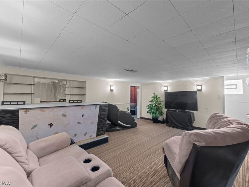 10506 Park Heights Avenue, Garfield Heights, OH 44125 Photo 33