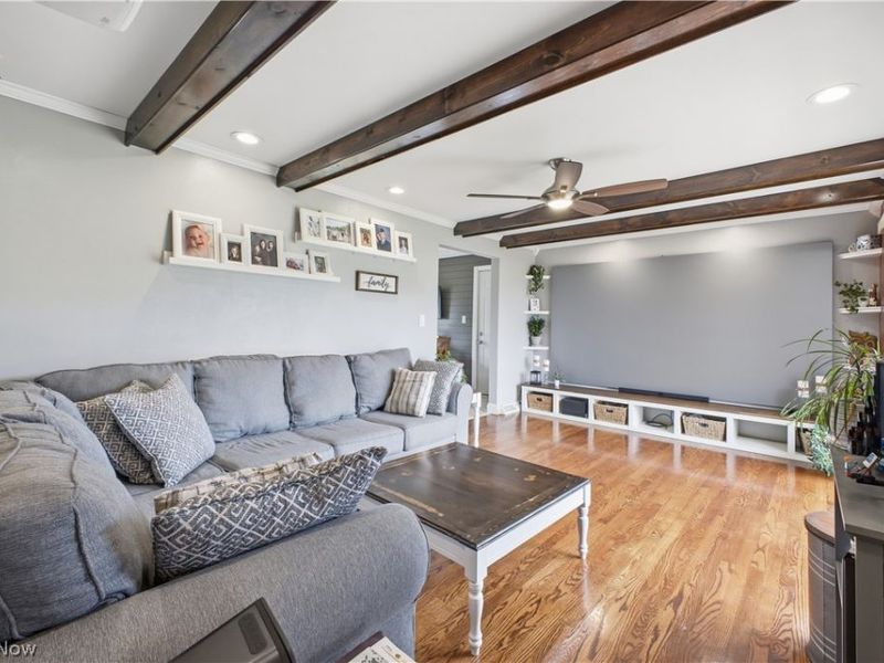 1230 Florence Drive, Wellsville, OH 43968 Photo 4