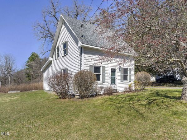 143 /147 Glenmont Road, Glenmont, NY 12077