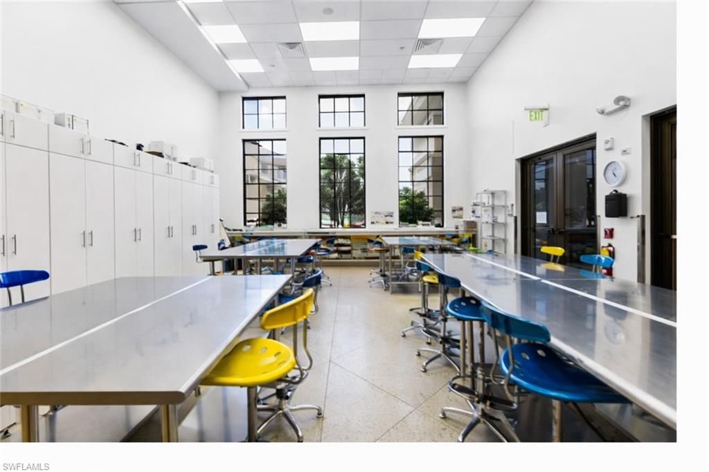 10510 Amiata Way , Unit 402, Fort Myers, FL 33913 Photo