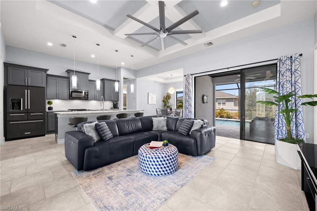 4203 NW 38th St , Cape Coral, FL 33993 Photo