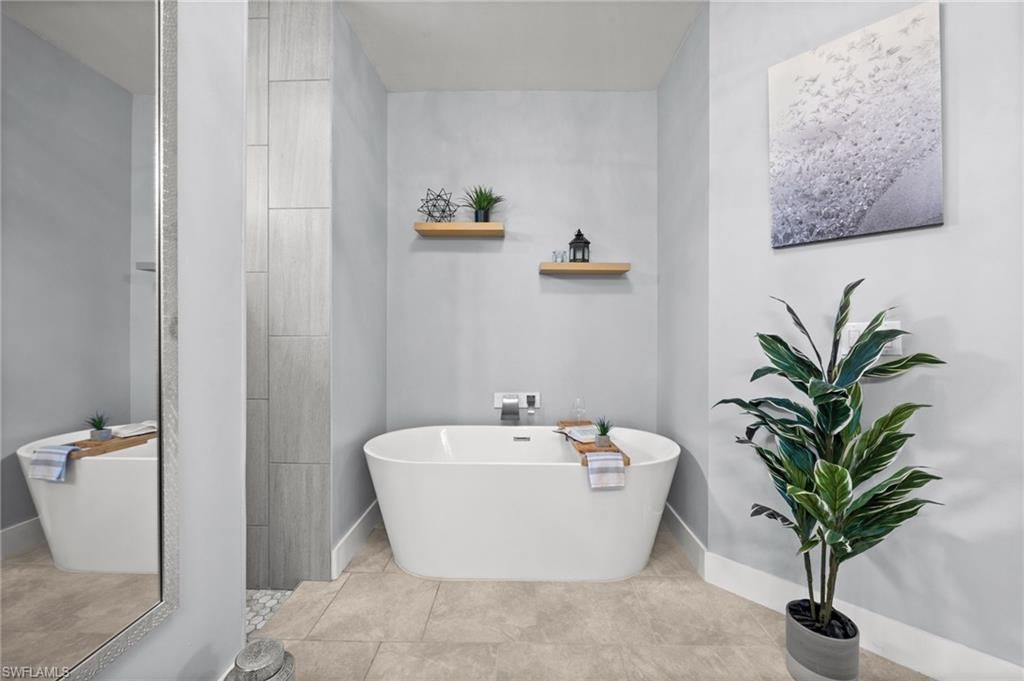 4203 NW 38th St , Cape Coral, FL 33993 Photo