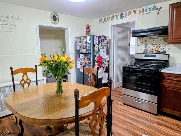 78 William St, Orange, NJ 07050