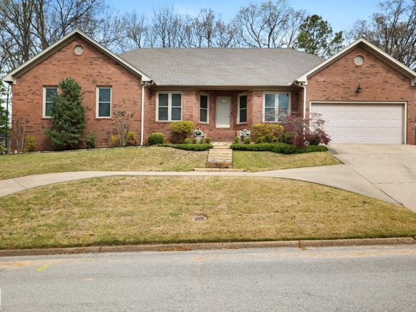206 Windover Road, Jonesboro, AR 72401