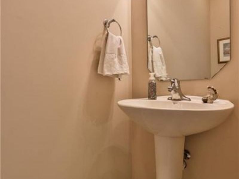 2961 Parkwood Drive, Troy, OH 45373 Photo 26