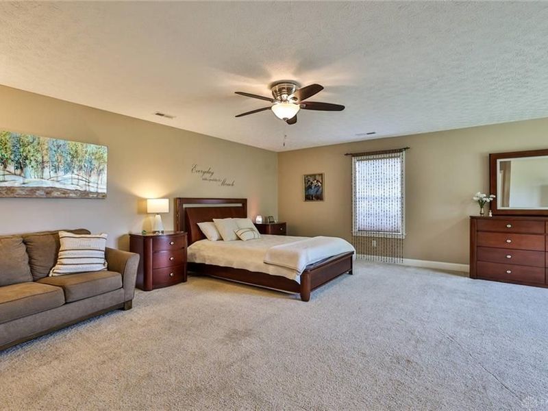 2961 Parkwood Drive, Troy, OH 45373 Photo 29