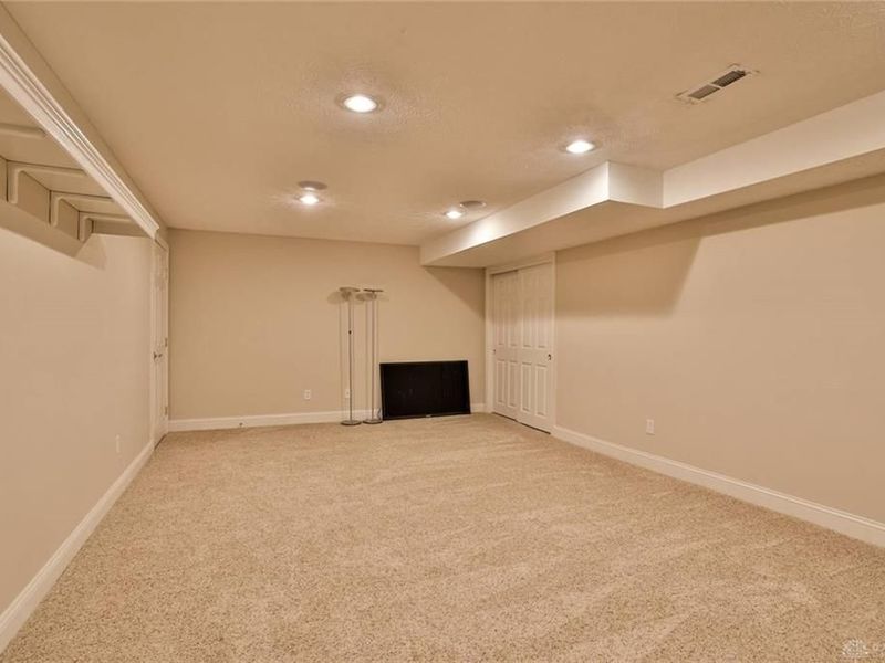 2961 Parkwood Drive, Troy, OH 45373 Photo 42