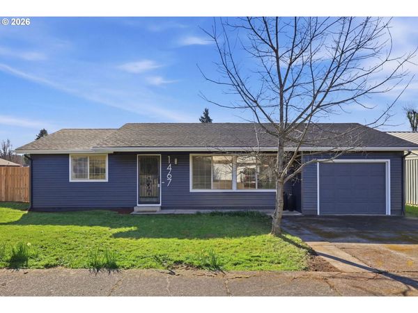 1467 S 7th AVE, Cottage Grove, OR 97424