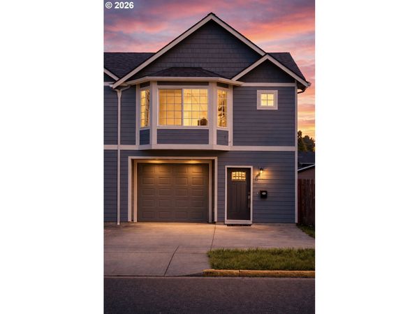 183 S WILLIAMS ST, Lebanon, OR 97355