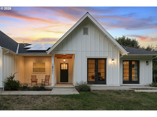 18771 NW COLLINS RD, North Plains, OR 97133