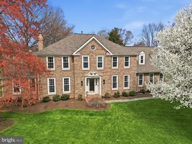 6618 MCCAMBELL CLUSTER, CENTREVILLE, VA 20120