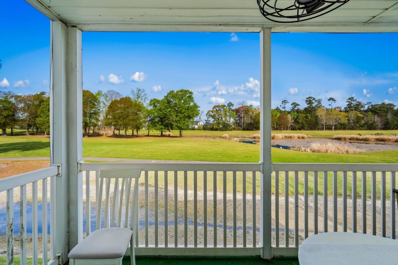 597 Blue River Ct. Photo 14