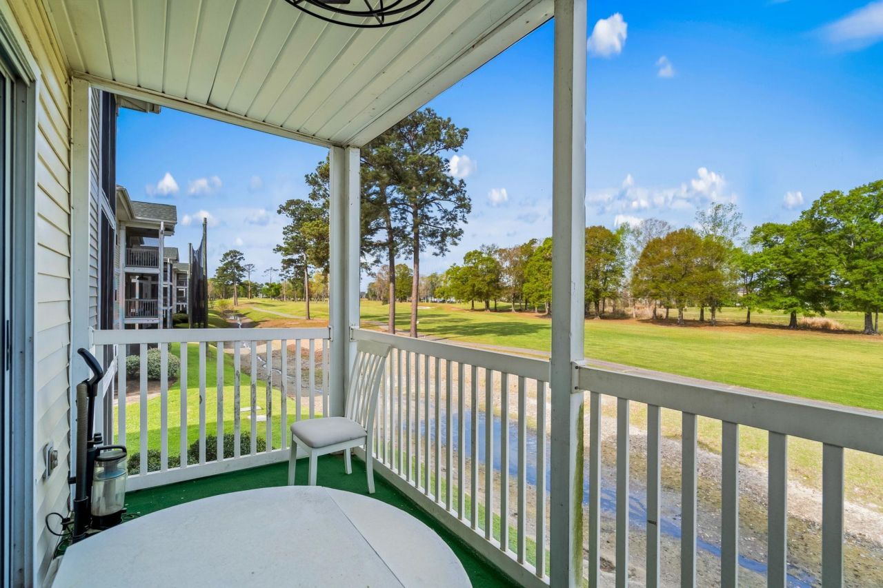 597 Blue River Ct. Photo 16