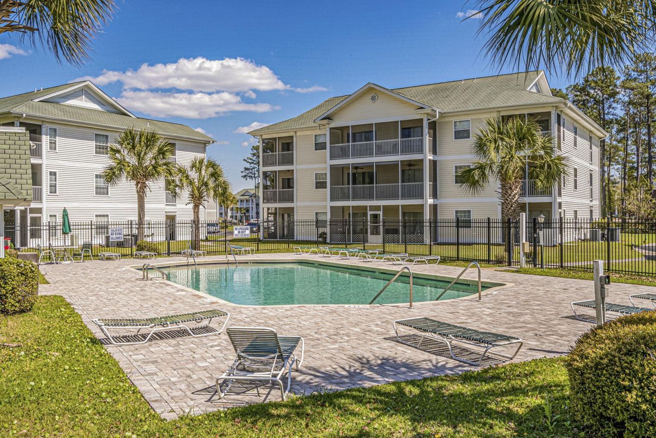 597 Blue River Ct. Photo 37