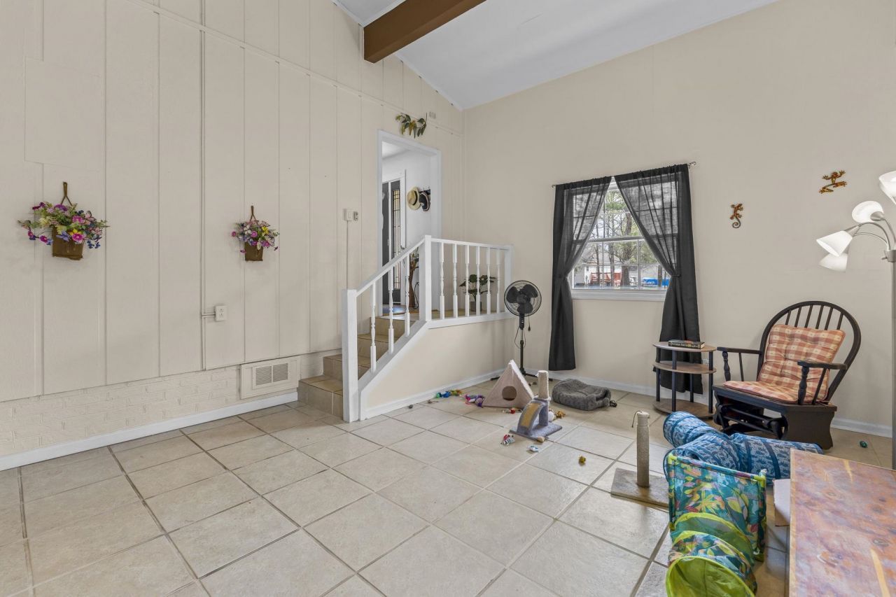 4491 Stevens St. Photo 8