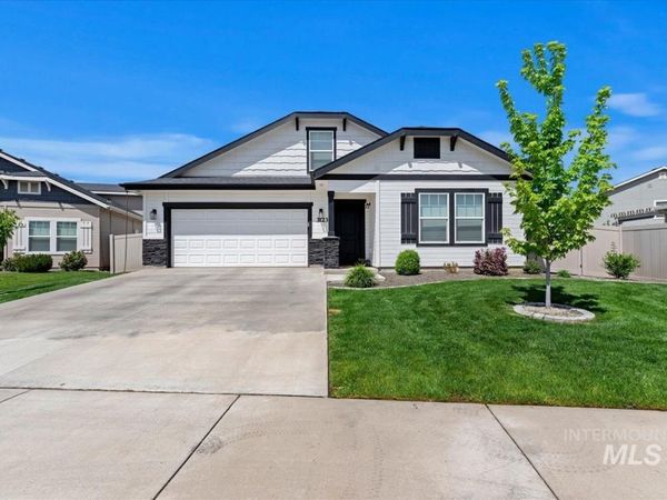 3123 N Greengate Way, Star, ID 83669