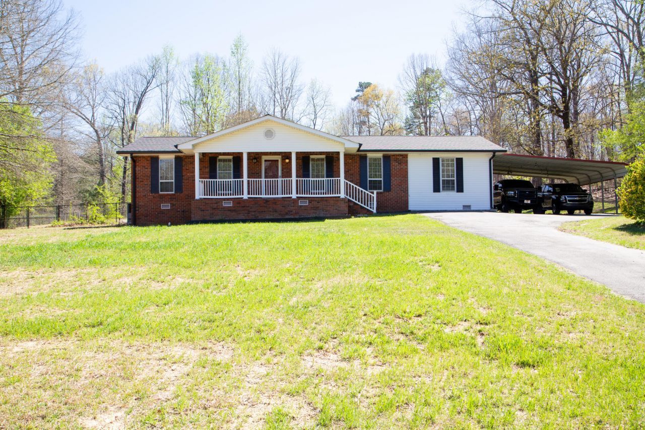 295 Bandy Road, Lafayette, GA 30728 Main Photo