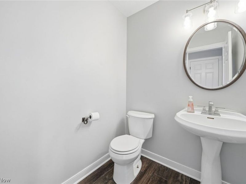 6625 Olde Stone Circle NE, Canton, OH 44721 Photo 13