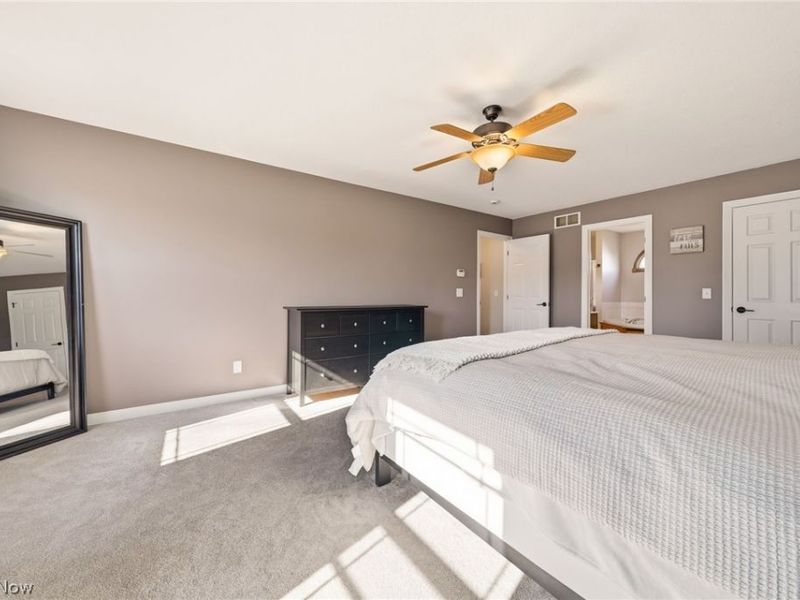 6625 Olde Stone Circle NE, Canton, OH 44721 Photo 25