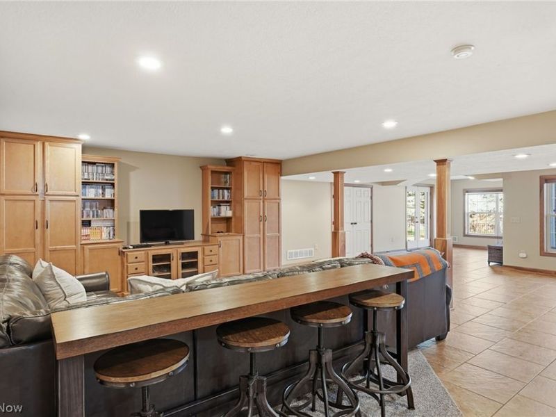 6625 Olde Stone Circle NE, Canton, OH 44721 Photo 39