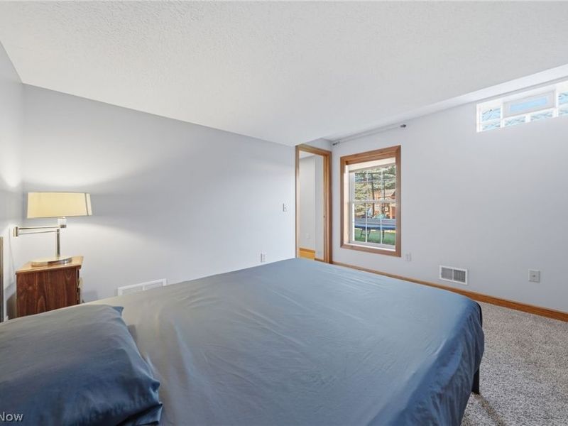 6625 Olde Stone Circle NE, Canton, OH 44721 Photo 43