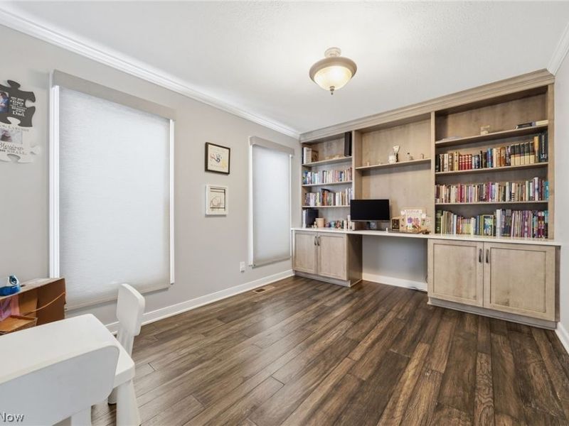 6625 Olde Stone Circle NE, Canton, OH 44721 Photo 5