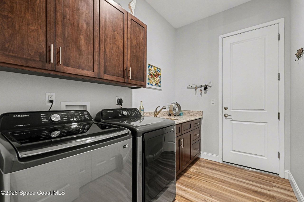 3270 Quantum Place, Mims, FL 32754 Photo