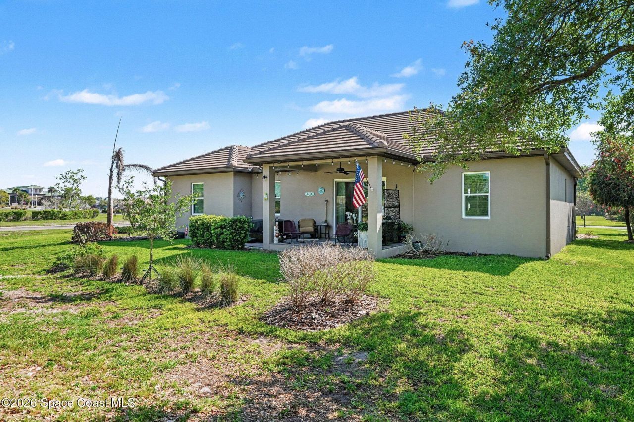 3270 Quantum Place, Mims, FL 32754 Photo