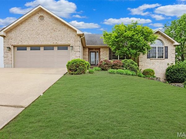 200 Jacqueline Drive, Washington, MO 63090