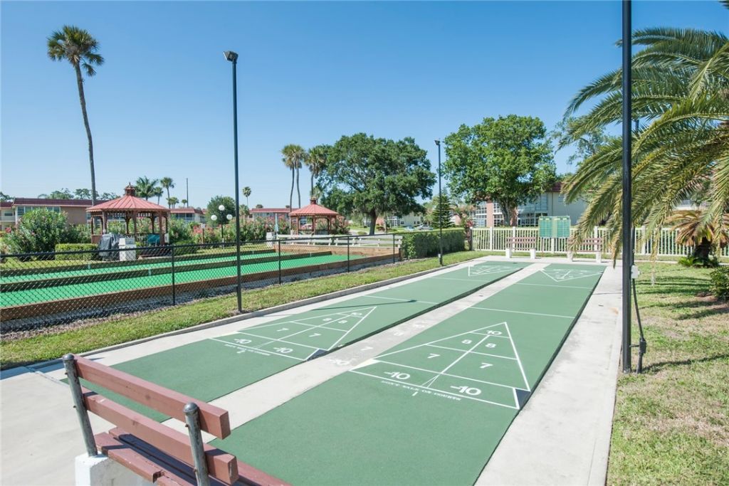 78 Royal Oak Drive, Unit 103, Vero Beach, FL 32962 Photo