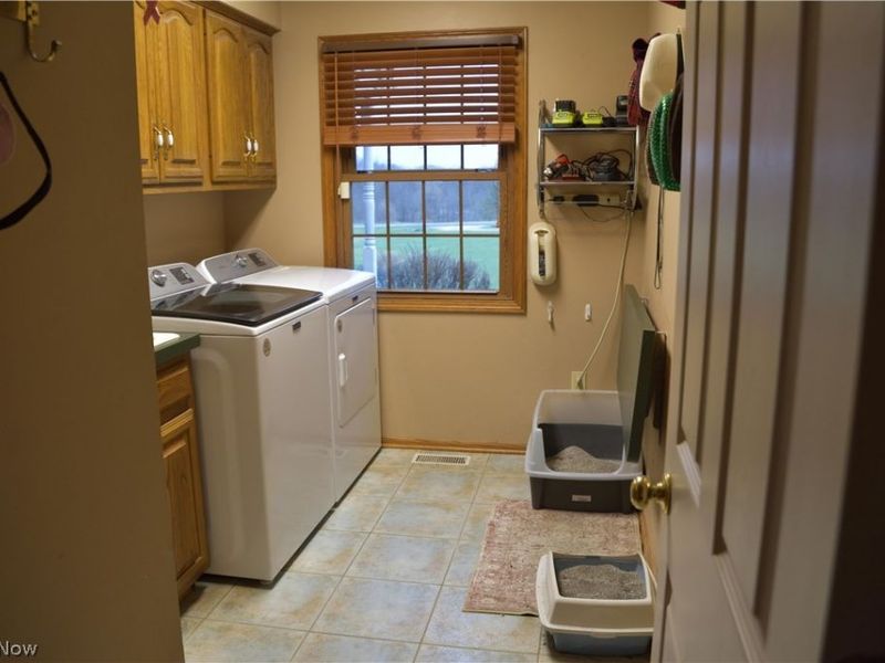 2285 Thoroughbred Drive, Wadsworth, OH 44281 Photo 13