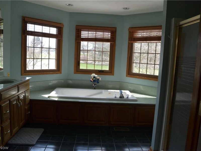 2285 Thoroughbred Drive, Wadsworth, OH 44281 Photo 28