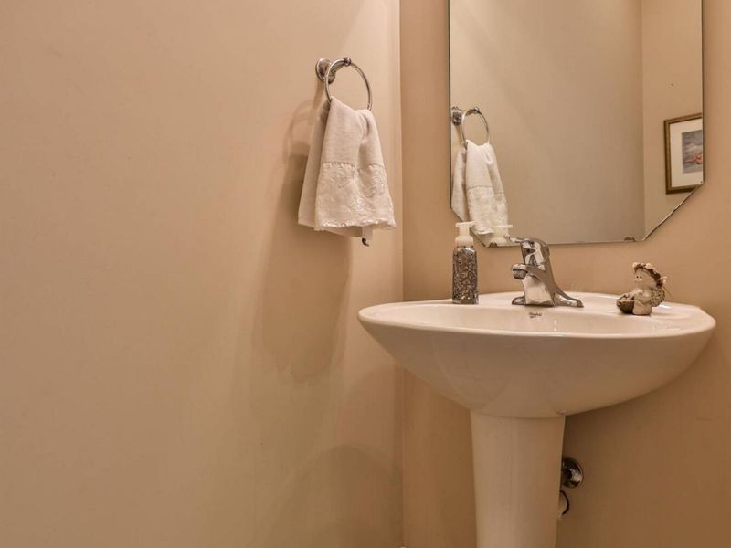 2961 Parkwood Drive, Troy, OH 45373 Photo 26