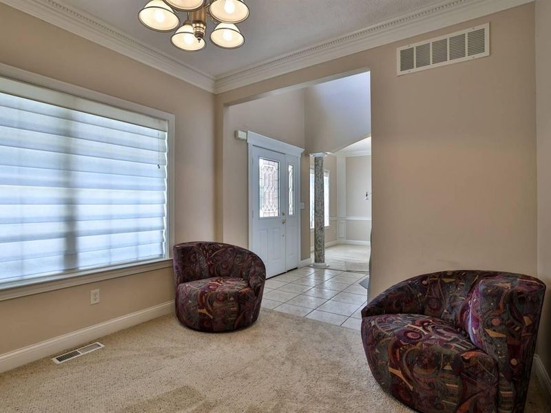 2961 Parkwood Drive, Troy, OH 45373 Photo 8