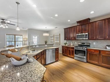 243 Beaconwood Lane, Holly Springs, NC 27540